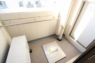 南西向きのベランダです