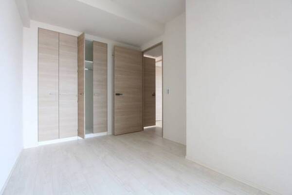 ※写真は別の部屋のものです