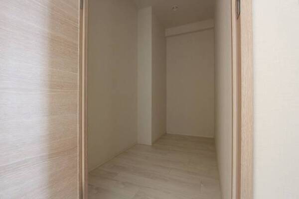 ※写真は別の部屋のものです