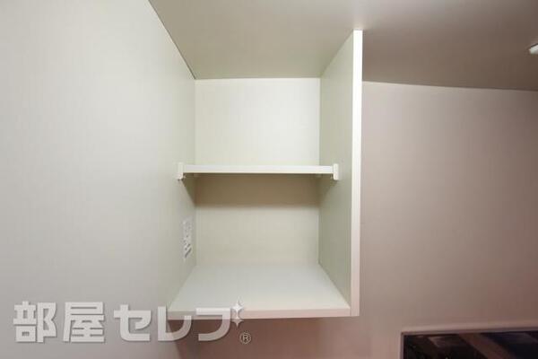 キッチンの収納スペースです。