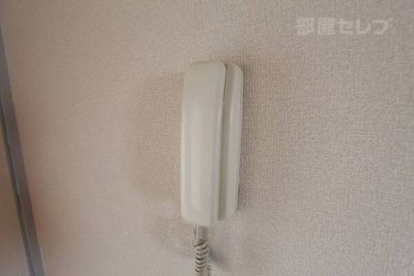 インターホンの受話器です。