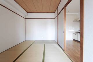明るい居室です