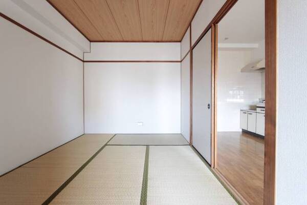明るい居室です