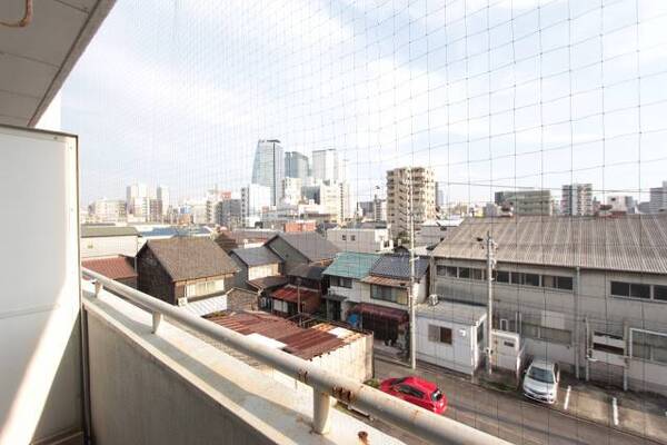 眺望豊かで日当りも良好です