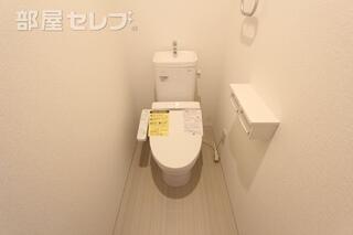 写真は501号室のものになります。