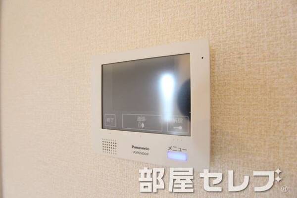 安心TVモニターホンです。