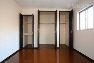 広々収納を各部屋にご用意しております
