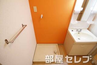 室内洗濯機置き場。