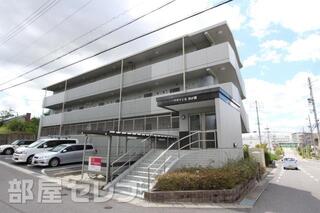 しっかりとした造りの建物です。