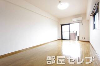広々としたお部屋で生活しやすいですね。