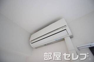 エアコン付きで快適な生活を。。