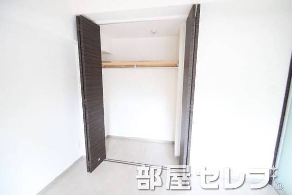収納は大きくて安心。