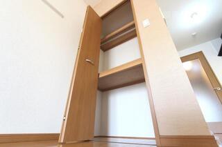 たっぷり入る収納です。