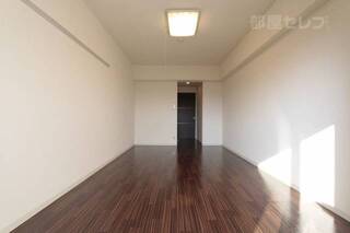 ※502号室室内参照