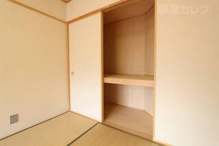 豊富な収納スペースです