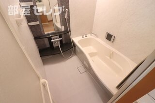 キッチンはＩＨの２口