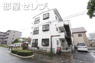3階建てのオール角部屋。