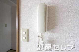 インターホン。