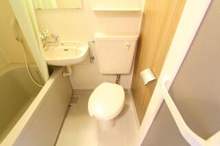 シンプルなトイレで使いやすいです。