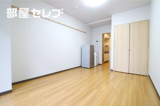 シューズボックス