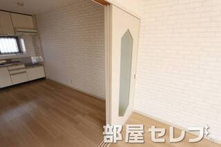 三枚扉で自由に間取り変更可。（イメージ写真）