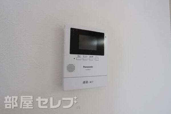 来客時に相手の顔が確認できます。