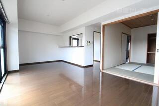 角部屋なので、日当たり良好です。