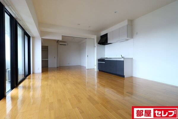 301号室の写真を参照