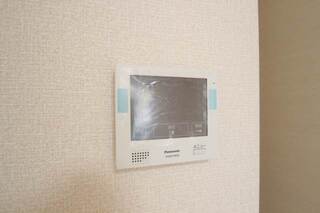 ＴＶモニター付きで来客者を確認できます。　※イメージ