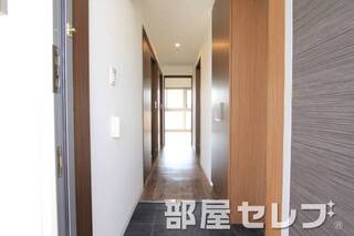 玄関口。