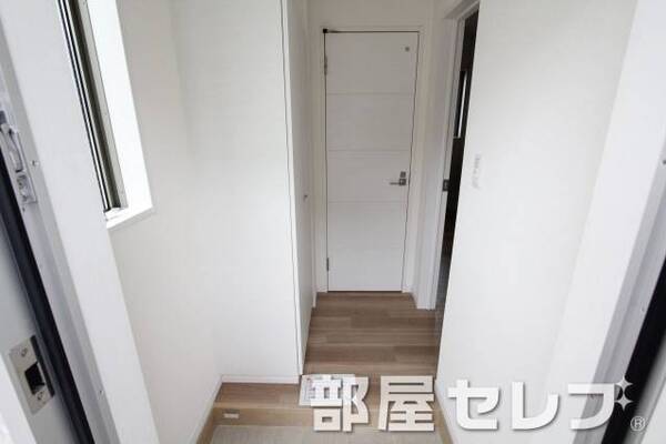 玄関口。