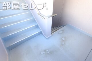 きれいにしている階段です。