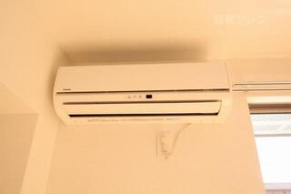冷暖房完備のエアオンです。