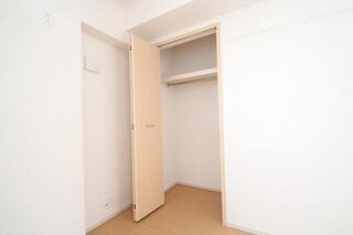 5.3帖のお部屋のクローゼットです。