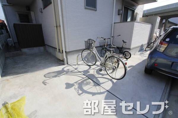 自転車置場もあります。