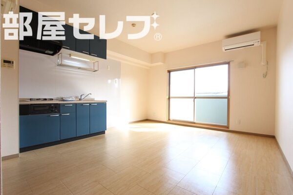 202号室の写真引用。