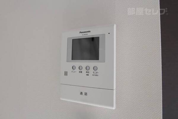※203号室室内参照