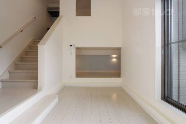 ※102号室室内参照