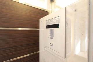 オートロックもある安心が出来るマンション。