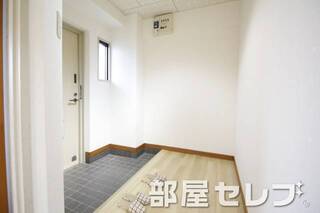 玄関口。