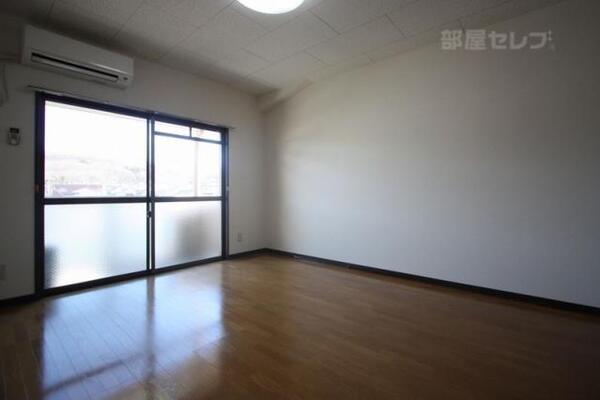 日当たりのよいお部屋です。