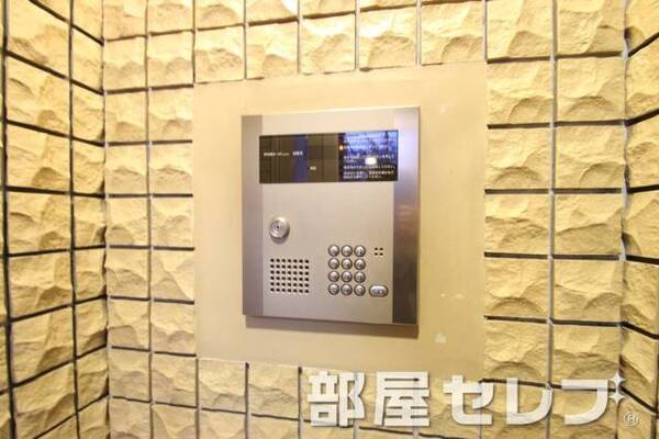 オートロックで安心ですね。