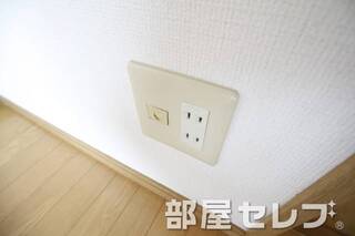 電話回線。
