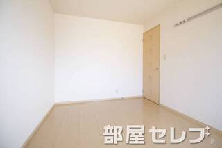 寝室。