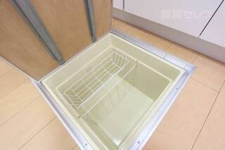 キッチンにある床下収納。あると便利！