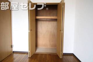 クローゼットです。他号室の写真です。
