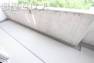 広々バルコニー。他号室の写真です。