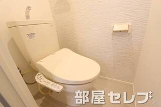 人気の温水洗浄便座です。