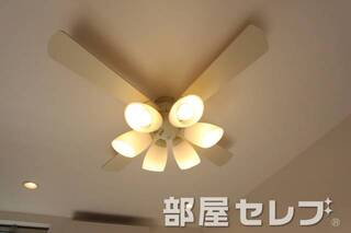 居室照明オシャレです。