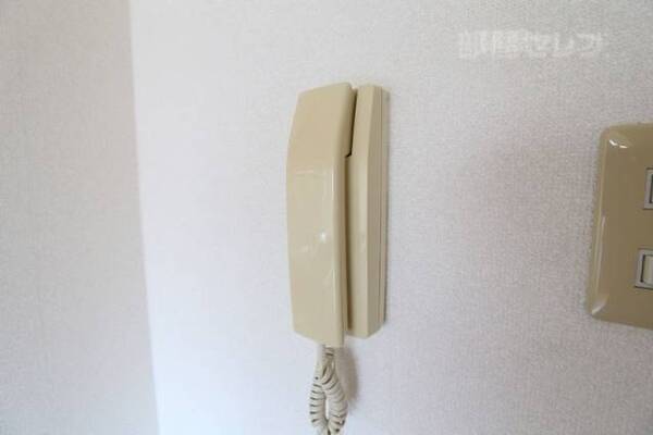 写真は別の部屋です。